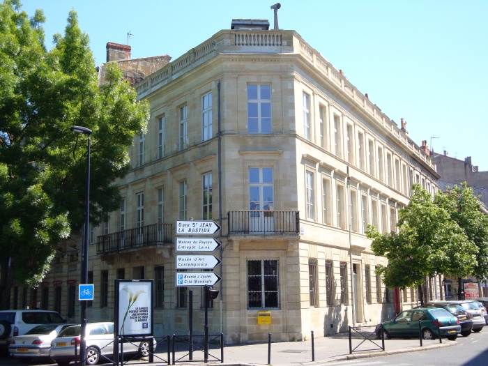 IMMEUBLE COURS DE VERDUN